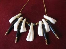 Amulettes d'argent