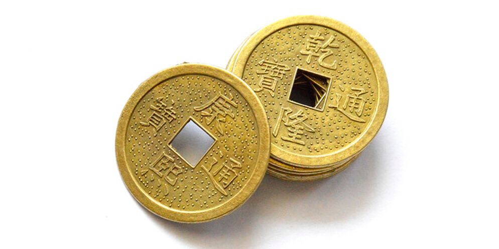 Pièces de monnaie chinoises comme amulette porte-bonheur